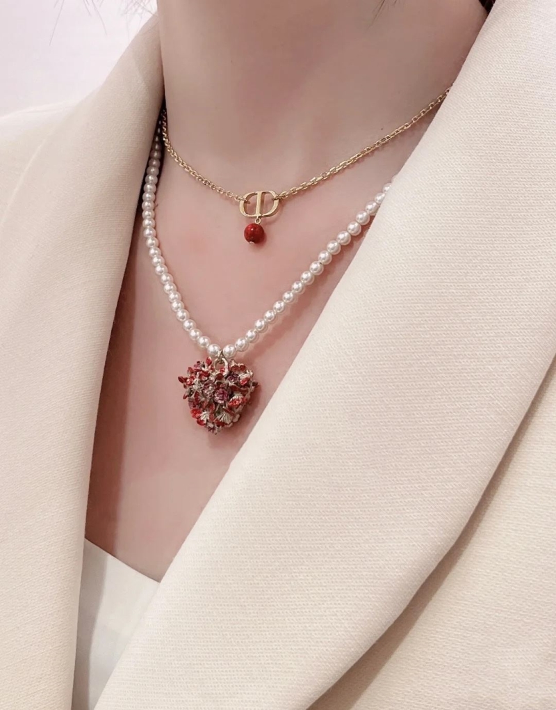 chr1st1an D10r necklaces